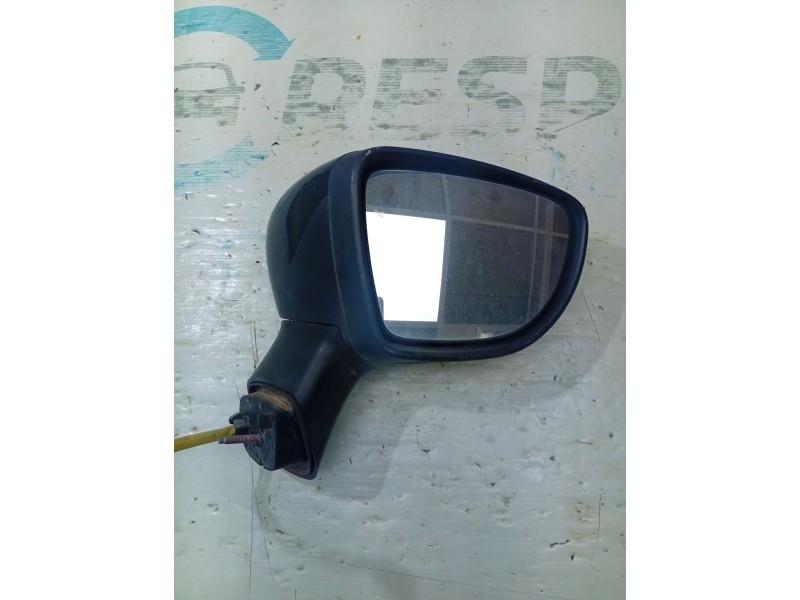 RETROVISOR DERECHO  - imagen 1