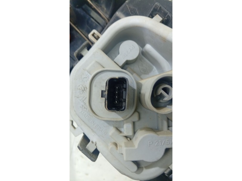 PILOTO TRASERO IZQUIERDO 0286304167 / 265557367R  - imagen 3