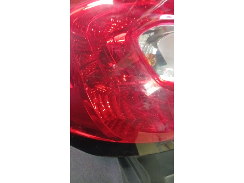 PILOTO TRASERO IZQUIERDO 0286304167 / 265557367R  - imagen 6