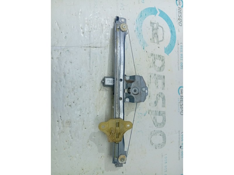 ELEVALUNAS DELANTERO DERECHO 128001471-B / 807200713R 3R3561B  - imagen 2