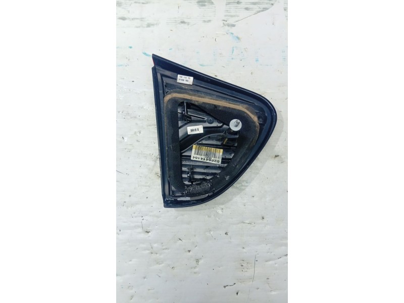 PILOTO TRASERO DERECHO INTERIOR 0286414164 / 265501712R  - imagen 3