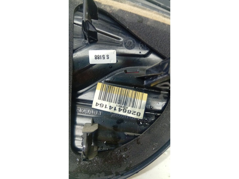 PILOTO TRASERO DERECHO INTERIOR 0286414164 / 265501712R  - imagen 4