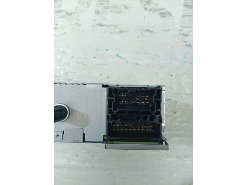 SISTEMA AUDIO / RADIO CD 281153870R  - imagen 3