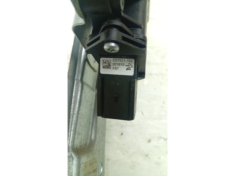 ELEVALUNAS TRASERO DERECHO 964840111 / 20952724  - imagen 3