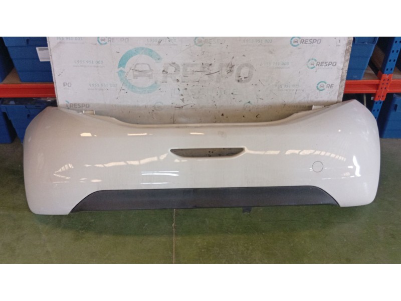 PARAGOLPES TRASERO  - imagen 1