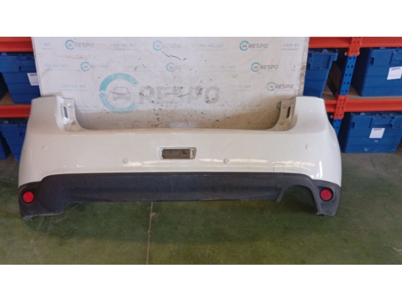 PARAGOLPES TRASERO  - imagen 2