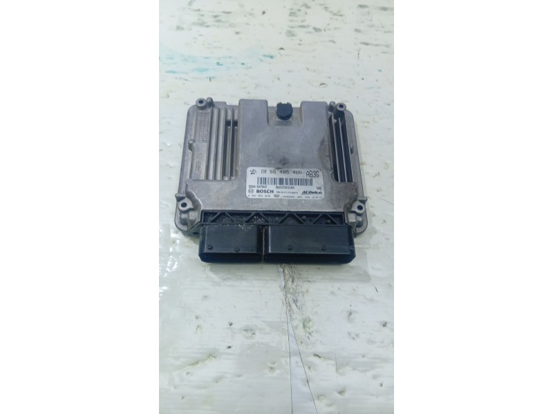 CENTRALITA MOTOR UCE 55485466 0281031379  - imagen 1
