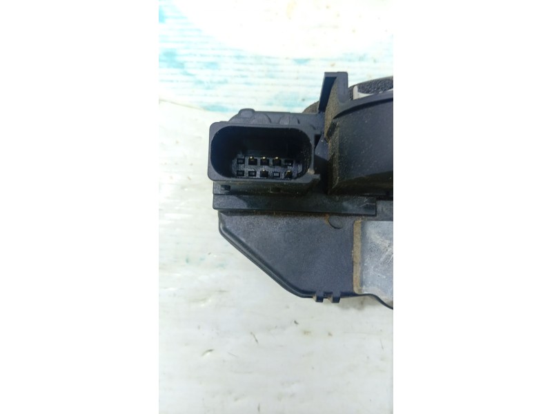 CERRADURA PUERTA DELANTERA DERECHA 3023880RH4 / 13579523  - imagen 2