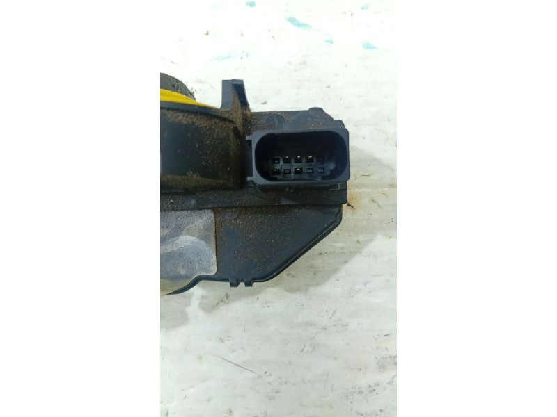 CERRADURA PUERTA TRASERA IZQUIERDA 3023881LH1 / 13579557  - imagen 2