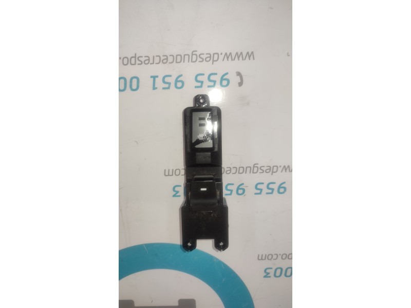 MANDO ELEVALUNAS TRASERO IZQUIERDO 93580D3121  - imagen 1