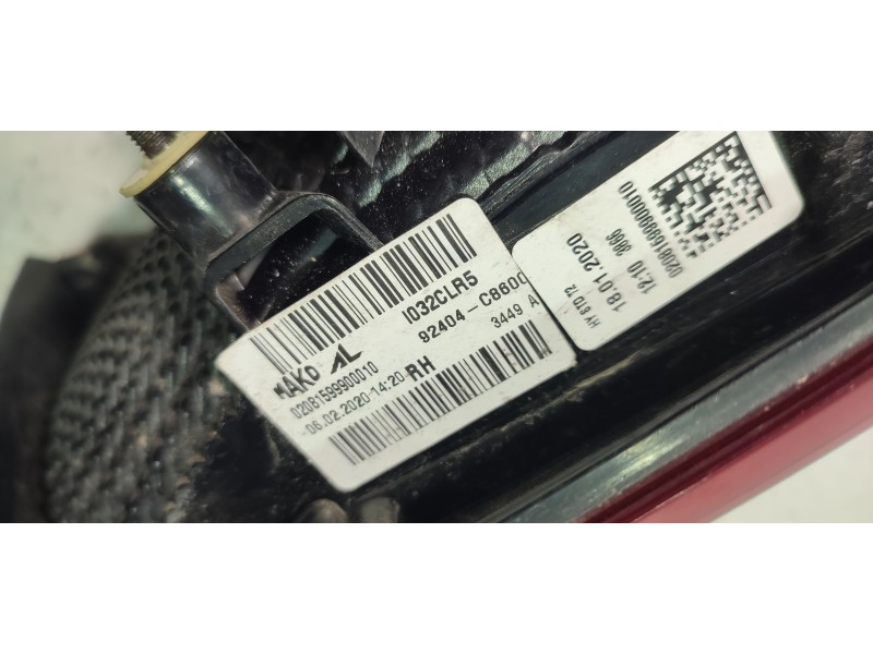 PILOTO TRASERO DERECHO INTERIOR 92404C8600  - imagen 3