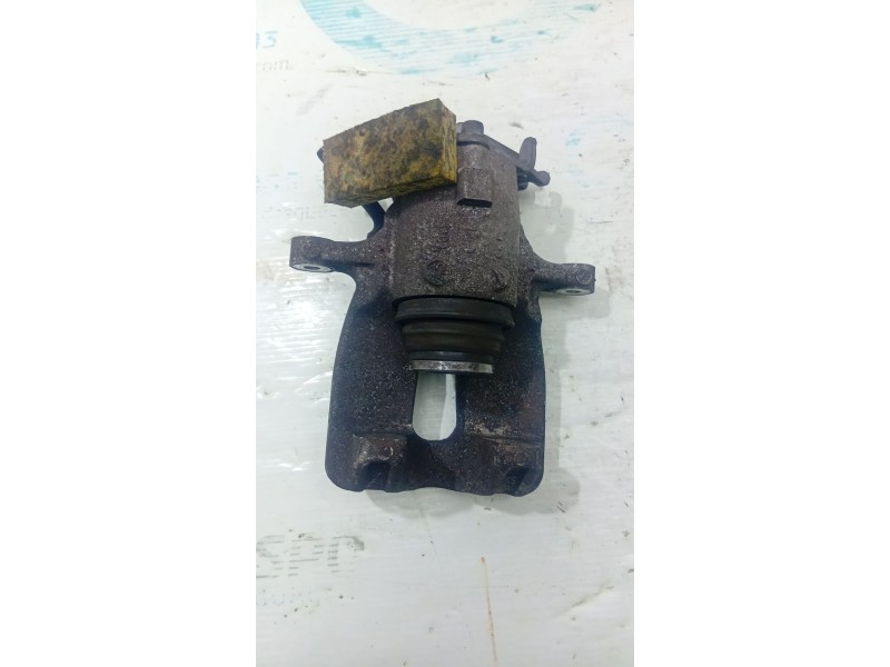 PINZA DE FRENO TRASERA DERECHA  - imagen 2