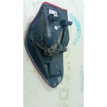 PILOTO TRASERO IZQUIERDO 735071110 / 63217488541  - miniatura 2