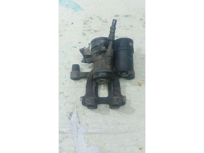 PINZA DE FRENO TRASERA DERECHA 679895807  - imagen 2