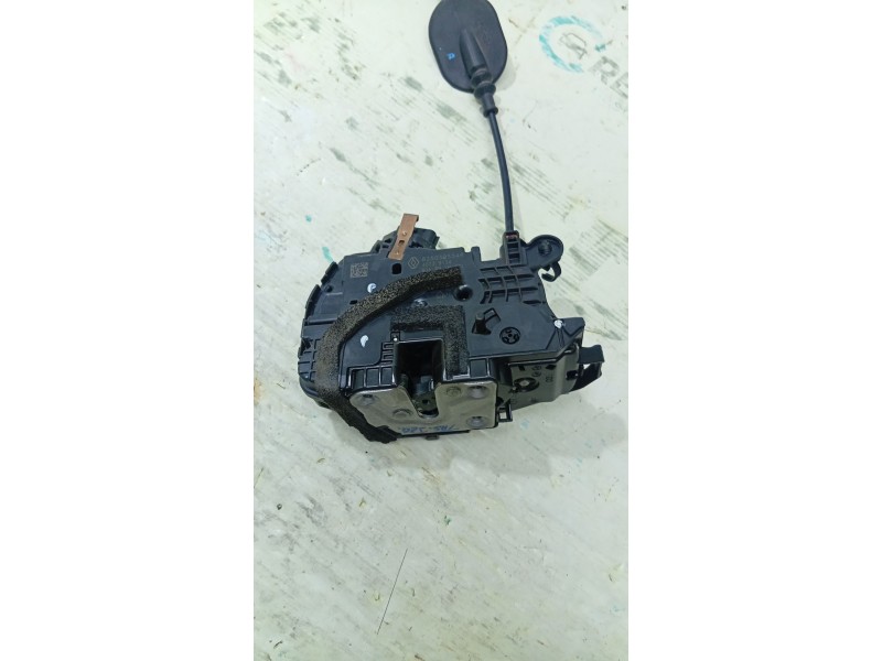 CERRADURA PUERTA TRASERA IZQUIERDA 825039554R  - imagen 2