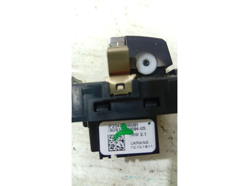 MANDO ELEVALUNAS TRASERO DERECHO P254019868R / 254218388R  - imagen 3