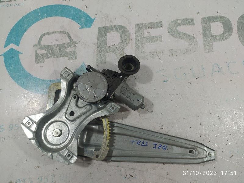 ELEVALUNAS TRASERO IZQUIERDO 857100D100  - imagen 1