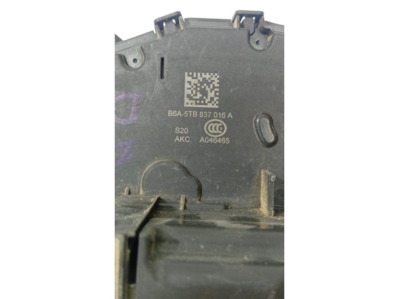 CERRADURA PUERTA DELANTERA DERECHA 5TB837016A  - imagen 2