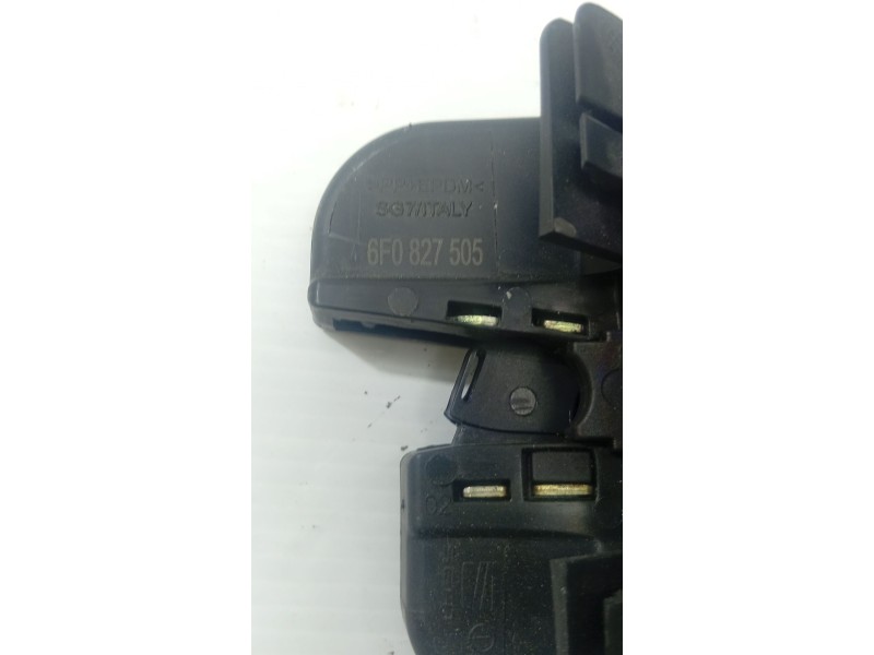 CERRADURA MALETERO / PORTON 6F0827505  - imagen 4