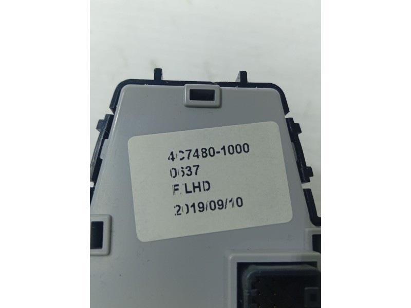 MANDO RETROVISOR 4C74801000  - imagen 4