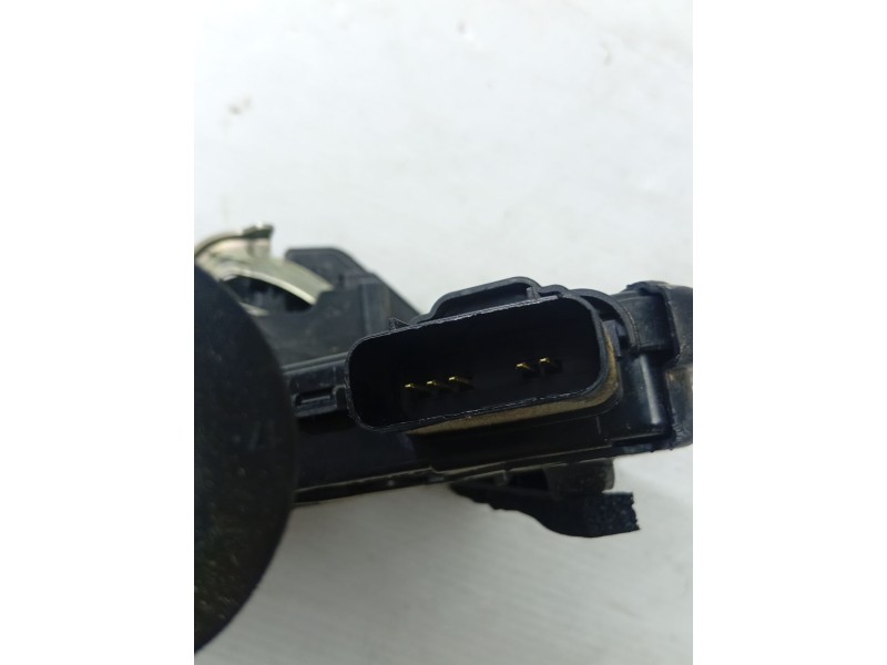 CERRADURA PUERTA TRASERA DERECHA 81420G5000  - imagen 4