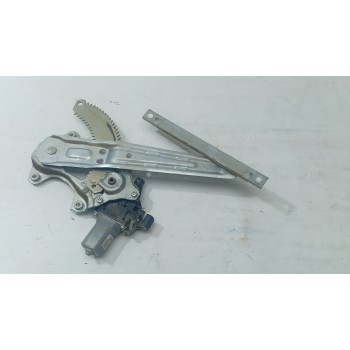 ELEVALUNAS TRASERO DERECHO 827316PA0A  - miniatura 2
