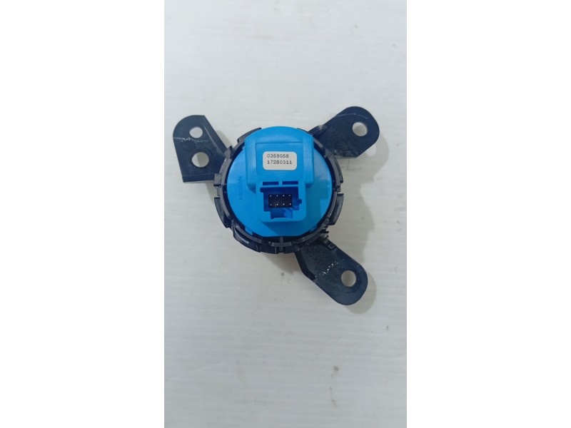 CONMUTADOR DE ARRANQUE 172B0311 0359G58  - imagen 3