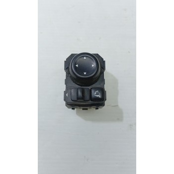 MANDO RETROVISOR 255705RA1A 
