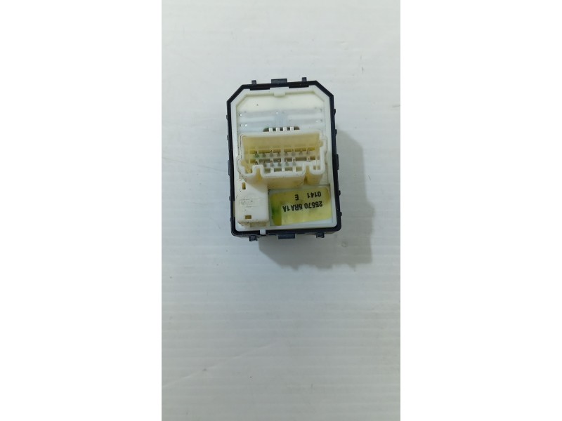 MANDO RETROVISOR 255705RA1A  - imagen 2