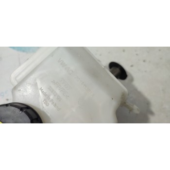 BOMBA FRENO 2Q1611301A  - miniatura 2