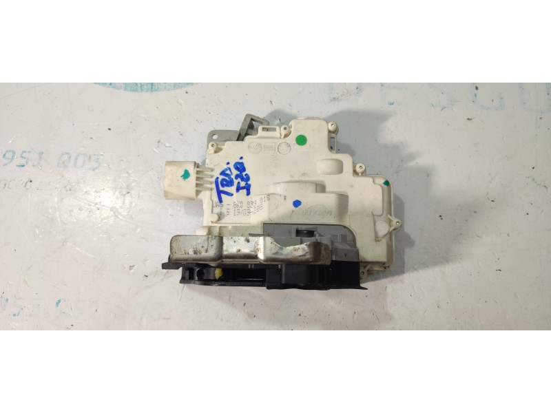 CERRADURA PUERTA TRASERA IZQUIERDA 8K0839015  - imagen 1
