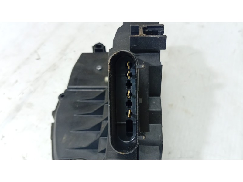 CERRADURA PUERTA TRASERA DERECHA BM5AA26412AG / 2099457  - imagen 3