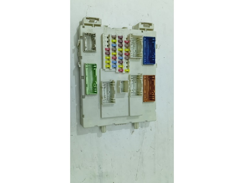 CAJA RELES / FUSIBLES F1DT14A073PF / 1842390 30S58KD17F05  - imagen 1