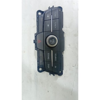 SISTEMA AUDIO / RADIO CD F1ET18K811HD  - miniatura 1