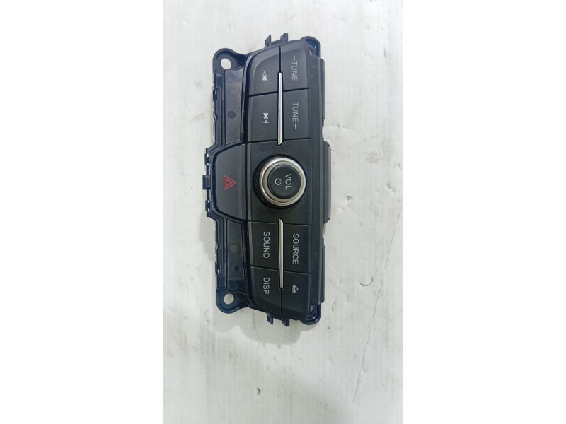SISTEMA AUDIO / RADIO CD F1ET18K811HD  - imagen 2