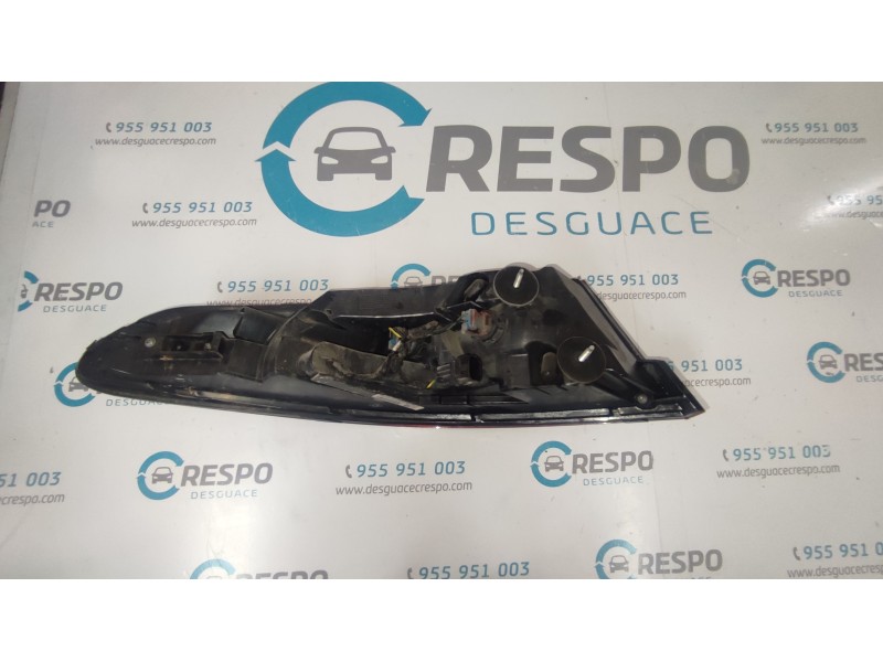 PILOTO TRASERO DERECHO 239404  - imagen 4