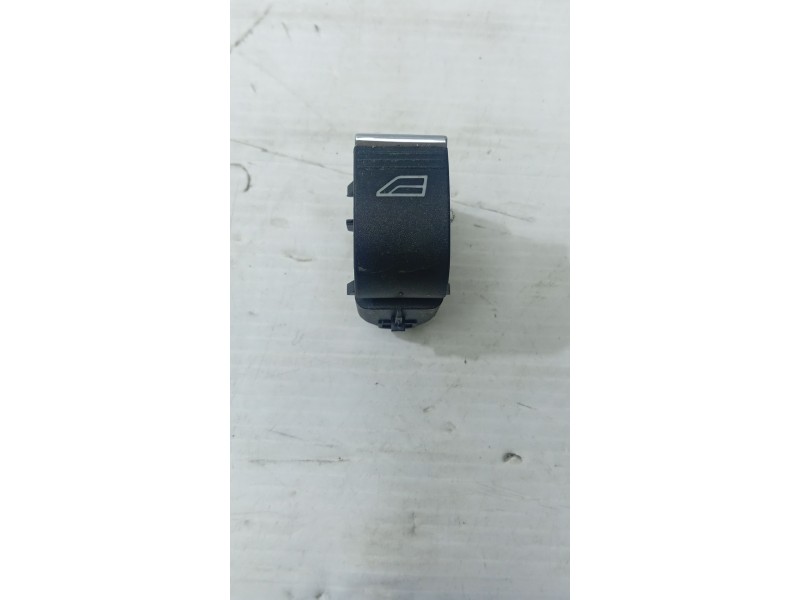 MANDO ELEVALUNAS TRASERO IZQUIERDO F1ET14529AA / 1850432  - imagen 1