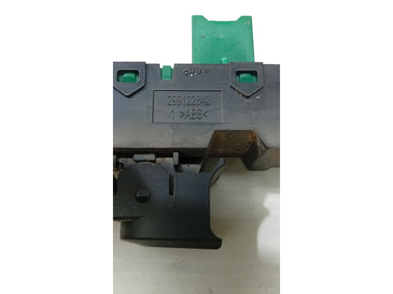 MANDO ELEVALUNAS TRASERO DERECHO 93575B40004X / 299122842  - imagen 3