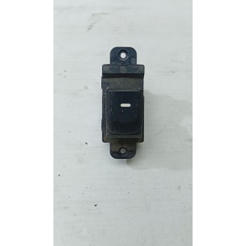 MANDO ELEVALUNAS TRASERO IZQUIERDO 93575B40004X 