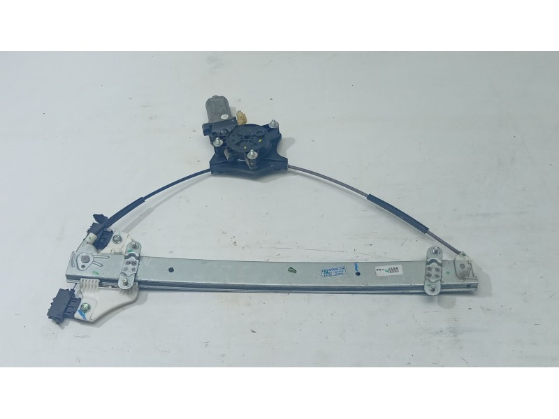 ELEVALUNAS DELANTERO IZQUIERDO 82401B4110 / 82403B4010  - imagen 1