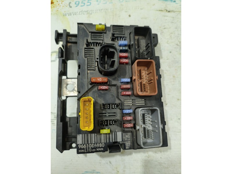CAJA RELES / FUSIBLES 9661086980 L10-00 11358380 - imagen 1