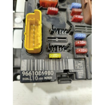 CAJA RELES / FUSIBLES 9661086980 L10-00 11358380 - miniatura 2