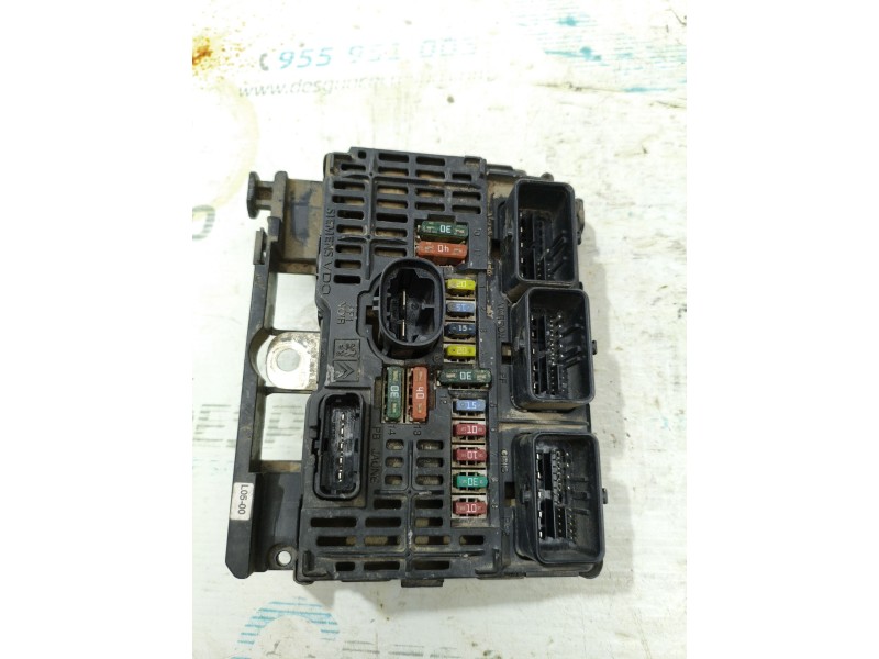 CAJA RELES / FUSIBLES 9661682880 L05-00 S118983005P - imagen 1