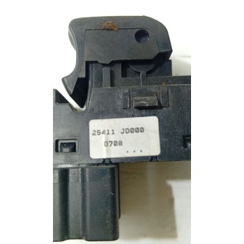 MANDO ELEVALUNAS TRASERO IZQUIERDO 25411JD000  - miniatura 3