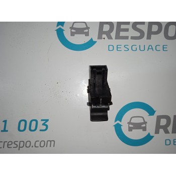 MANDO ELEVALUNAS DELANTERO DERECHO 5G0959855  - miniatura 2