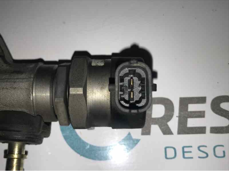 RAMPA INYECTORA 8200842432 0445214155 H8200610223 - imagen 2