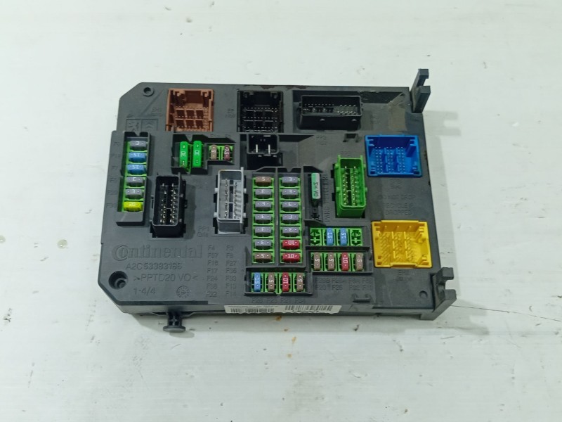 CAJA RELES / FUSIBLES 980668798001 BSI Q04  - imagen 1