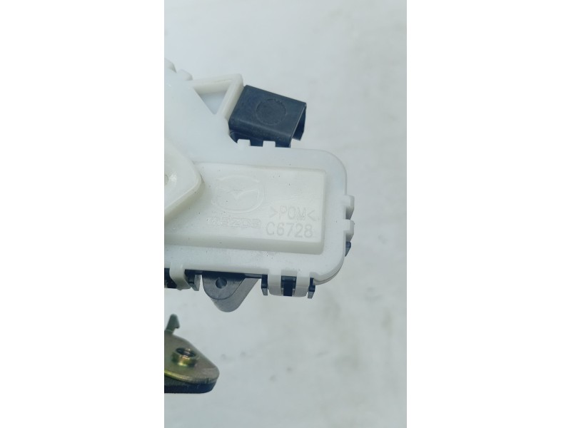 CERRADURA MALETERO / PORTON C6728  - imagen 3