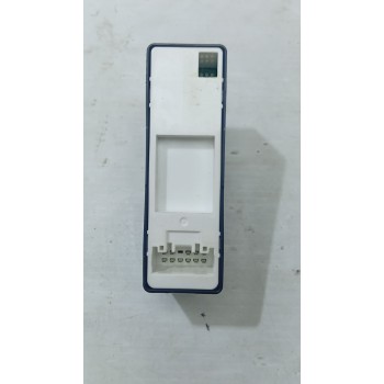 MANDO ELEVALUNAS DELANTERO DERECHO K0021  - miniatura 2