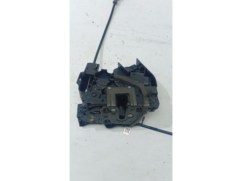 CERRADURA PUERTA TRASERA DERECHA 825022335R / 825023014R  - imagen 3